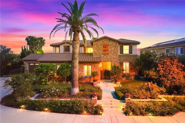Exterior, Facade, Brick Facade, Mediterranean