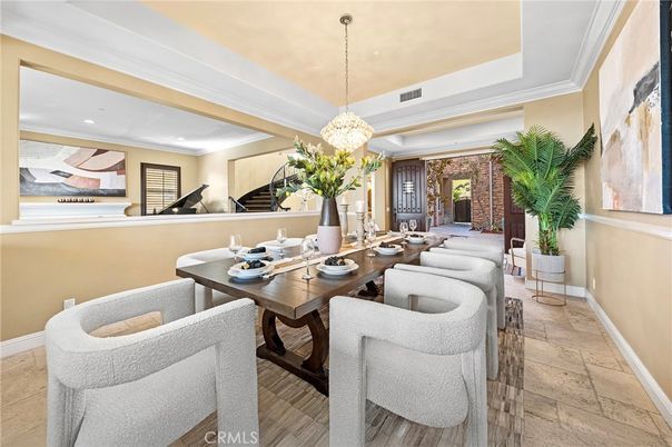 Dining room, Interior, Pendant Lights, Recessed Lighting