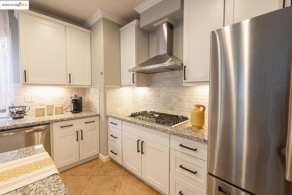 Interior, Kitchen, Stainless Steel Appliances