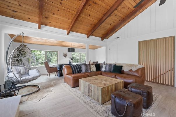 Dining room, Interior, Living room, Pendant Lights, Wooden Beams, Wooden Ceilings, Wood Texture Flooring