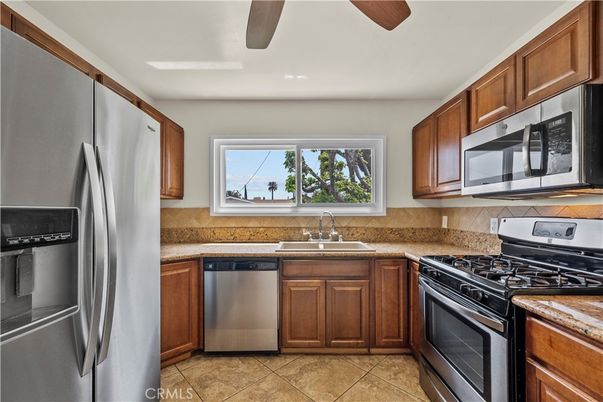 Interior, Kitchen, Stainless Steel Appliances