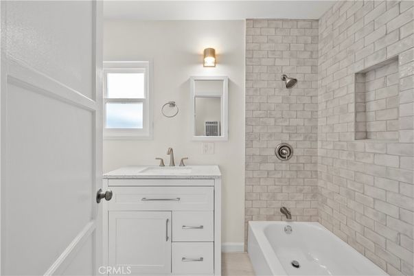Bathroom, Dual Sink Vanities, Interior, Stone Walls