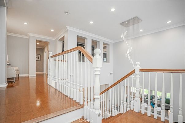 Interior, Pendant Lights, Recessed Lighting, Wood Texture Flooring
