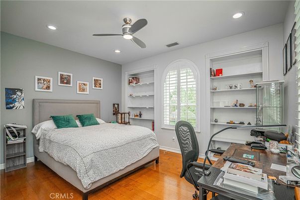 Bedroom, Home Office, Interior, Recessed Lighting, Wood Texture Flooring