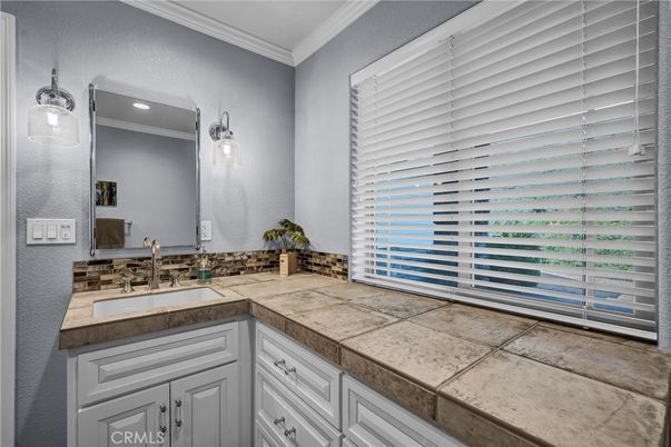 Bathroom, Interior, Tile Countertops