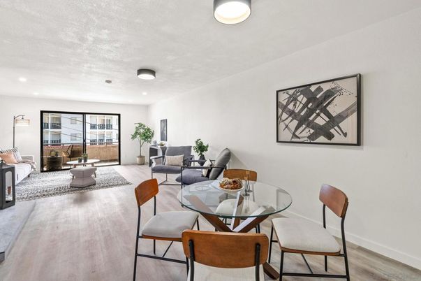 Dining room, Interior, Living room, Recessed Lighting, Wood Texture Flooring