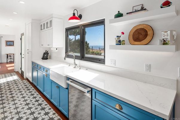 Interior, Kitchen, Recessed Lighting, Stainless Steel Appliances, Water