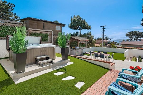 Backyard, Exterior, Hot Tub