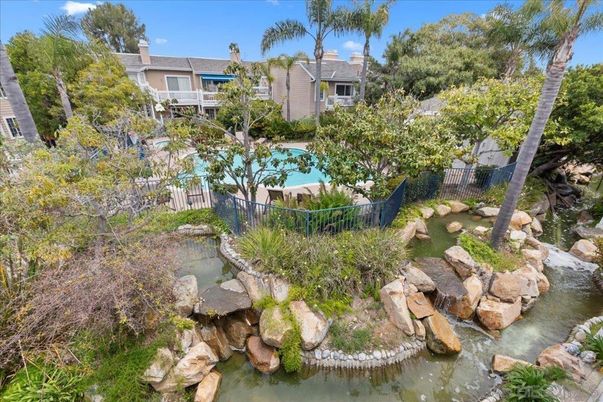 Exterior, Lake, Pool