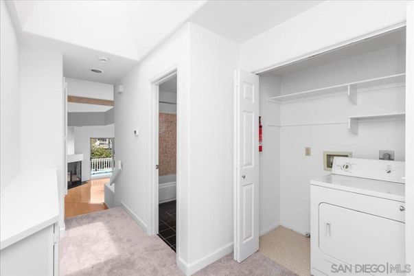 Fireplace, Interior, Utility Closets, Washer