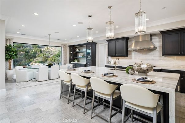 Interior, Kitchen, Living room, Pendant Lights, Recessed Lighting, Stainless Steel Appliances