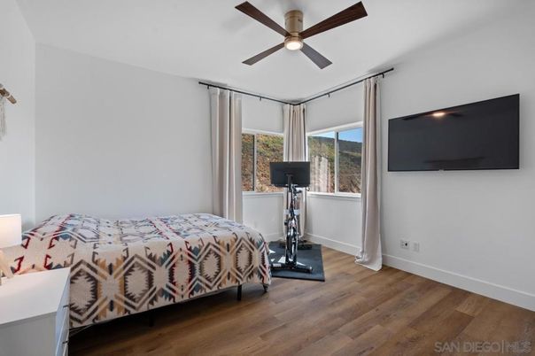 Bedroom, Fitness Equipment, Interior, Wood Texture Flooring