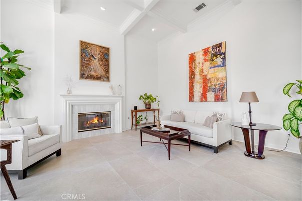 Fireplace, Interior, Living room, Recessed Lighting