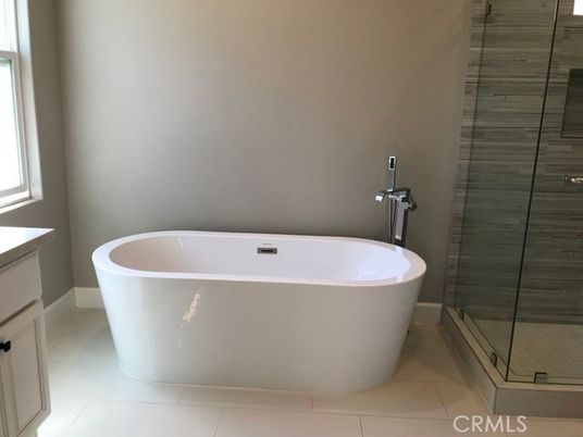 Bathroom, Free Standing Baths, Glass Shower, Interior