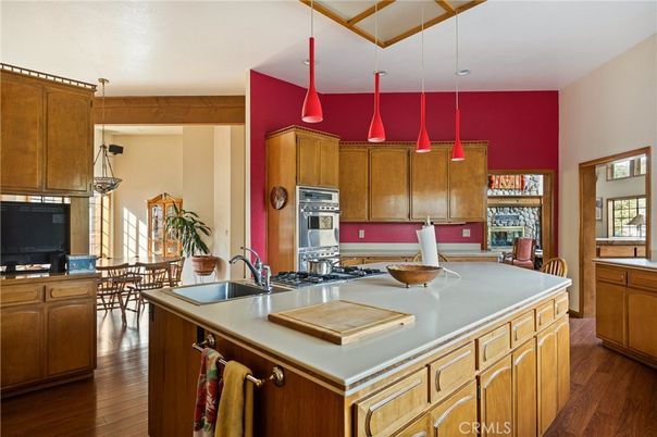 Dining room, Interior, Kitchen, Pendant Lights, Stainless Steel Appliances, Wood Texture Flooring
