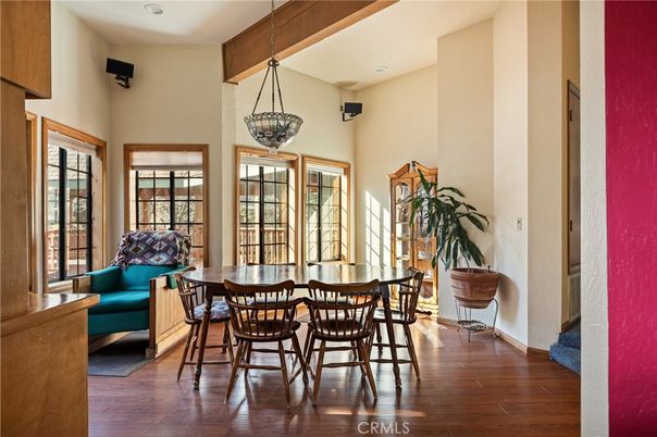 Dining room, Interior, Living room, Pendant Lights, Recessed Lighting, Wood Texture Flooring