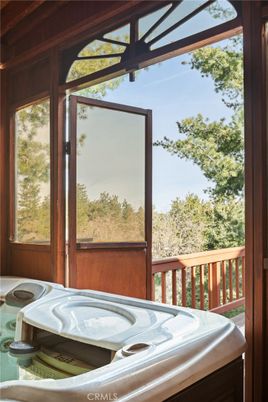 Exterior, Hot Tub