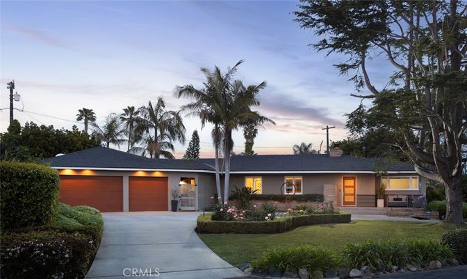 Attached, Backyard, Exterior, Facade, Ranch