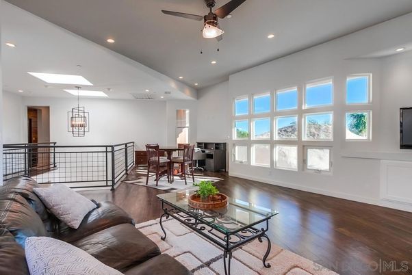 Dining room, Interior, Living room, Recessed Lighting, Wood Texture Flooring