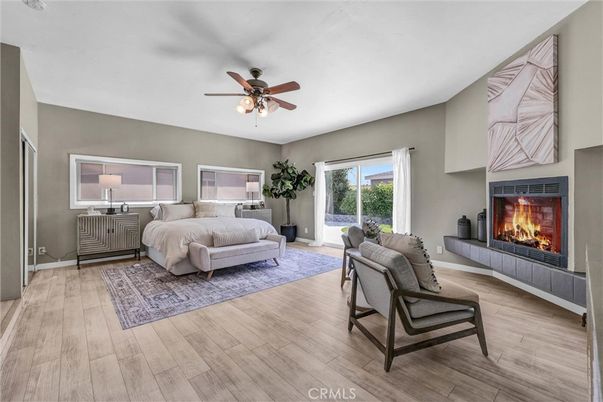 Bedroom, Fireplace, Interior, Wood Texture Flooring