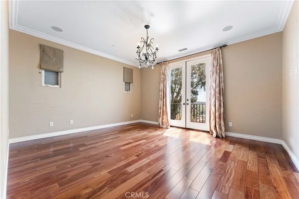 Chandelier, Empty room, Interior, Wood Texture Flooring