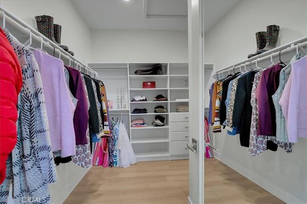 Interior, Recessed Lighting, Walk-in Closets, Wood Texture Flooring