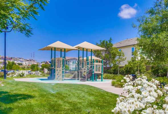 Backyard, Exterior, Playground