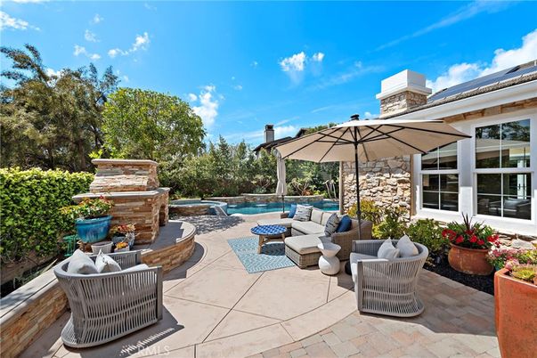 Exterior, Fireplace, Pool