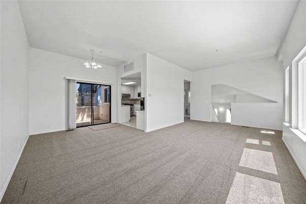 Chandelier, Empty room, Interior, Kitchen