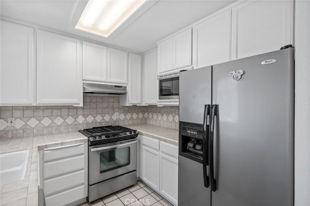 Interior, Kitchen, Tile Countertops
