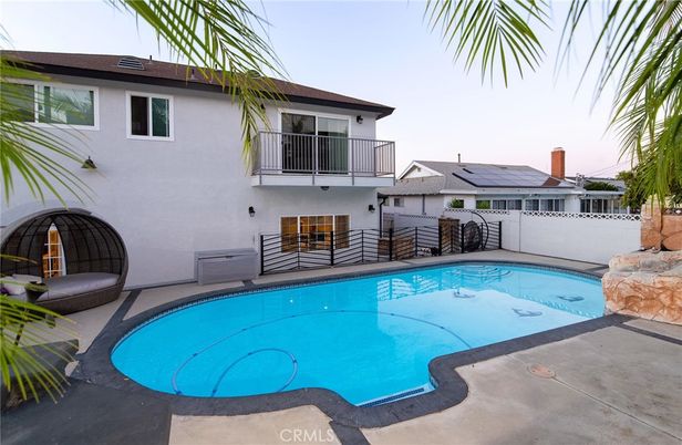 Exterior, Pool, Solar Panels