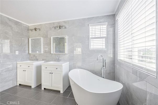 Bathroom, Dual Sink Vanities, Free Standing Baths, Interior