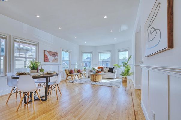 Dining room, Interior, Living room, Recessed Lighting, Wood Texture Flooring