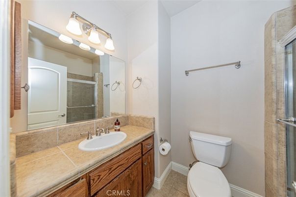 Bathroom, Interior, Tile Countertops