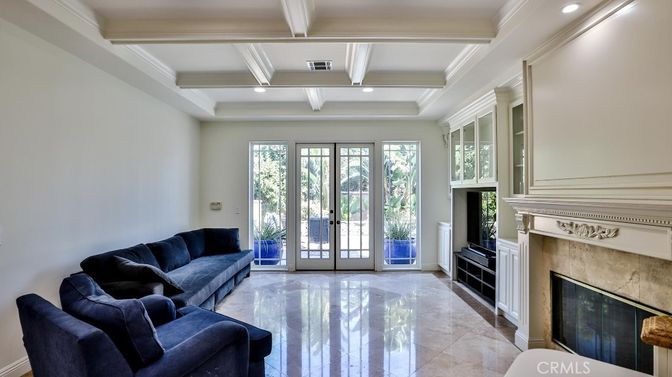Fireplace, Interior, Living room, Recessed Lighting