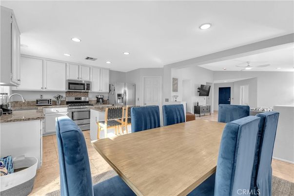 Dining room, Interior, Kitchen, Recessed Lighting, Stainless Steel Appliances