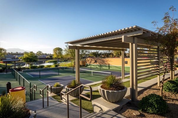 Exterior, Tennis Courts