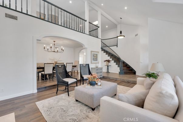 Chandelier, Dining room, Interior, Living room, Pendant Lights, Recessed Lighting, Wood Texture Flooring