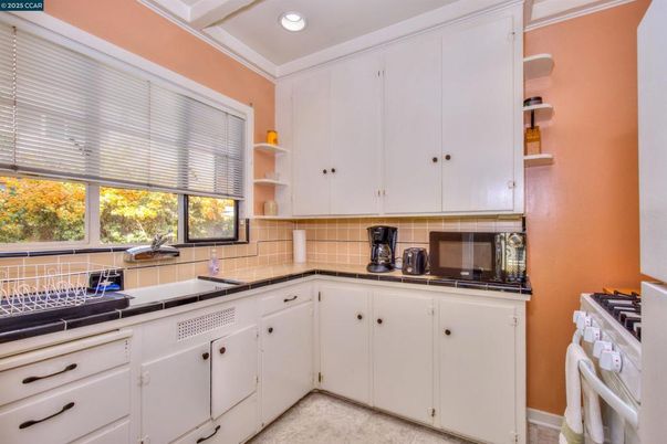Interior, Kitchen, Recessed Lighting, Tile Countertops