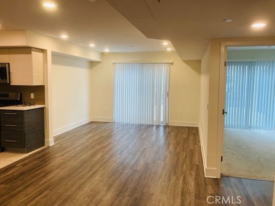 Empty room, Interior, Kitchen, Recessed Lighting, Wood Texture Flooring