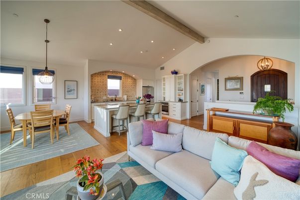 Dining room, Interior, Kitchen, Living room, Pendant Lights, Recessed Lighting, Wooden Beams, Wood Texture Flooring