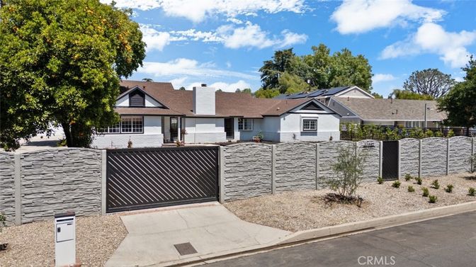 Attached, Exterior, Facade, Solar Panels, Ranch