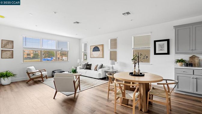 Dining room, Interior, Living room, Recessed Lighting, Wood Texture Flooring