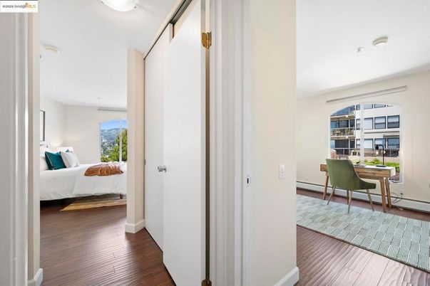 Bedroom, Home Office, Interior, Wood Texture Flooring