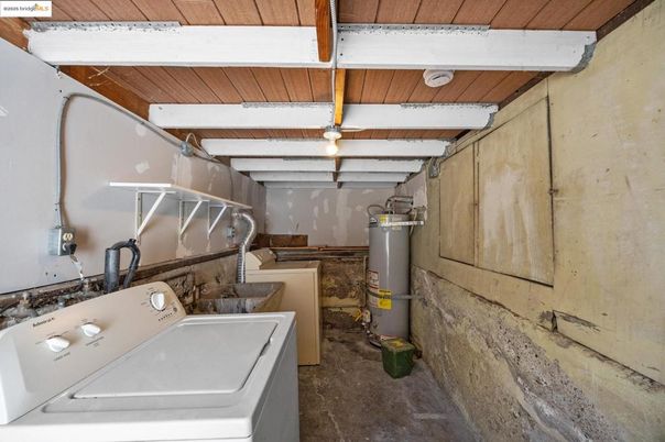 Interior, Washer