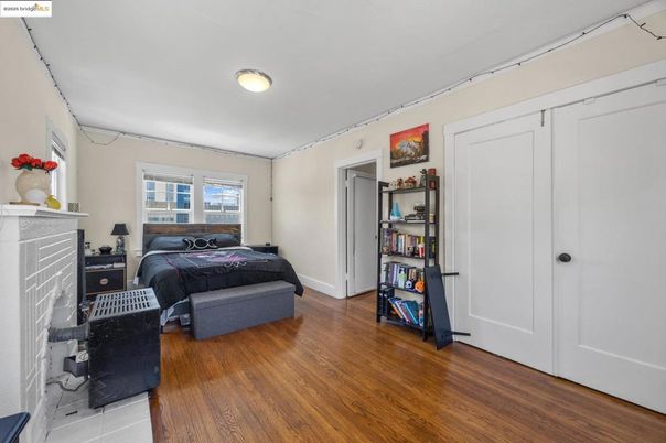 Bedroom, Fireplace, Interior, Wood Texture Flooring