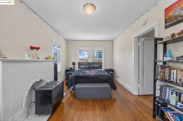 Bedroom, Fireplace, Interior, Wood Texture Flooring