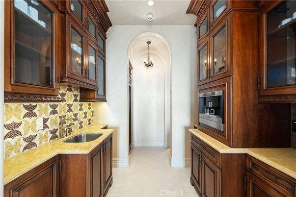Chandelier, Interior, Kitchen