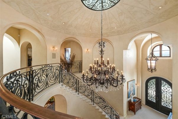 Chandelier, Interior, Recessed Lighting