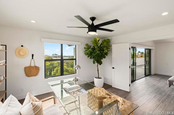 Home Office, Interior, Recessed Lighting, Wood Texture Flooring